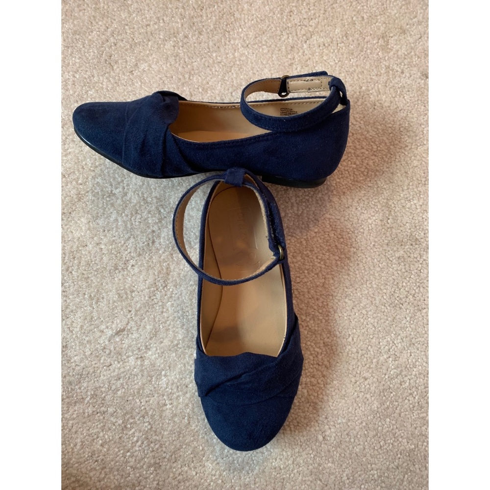 CRAZY8 Toddler Size 9 Navy Flats